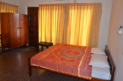 Oyo 436 Sandakelum Tourist Guest House Kandy Kültér fotó